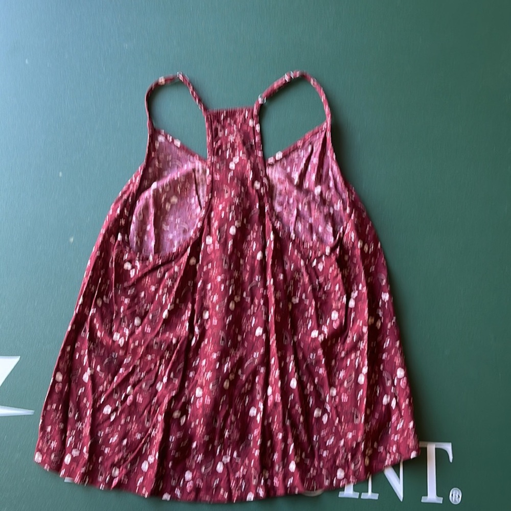 Woman’s top - Picture 4 of 4